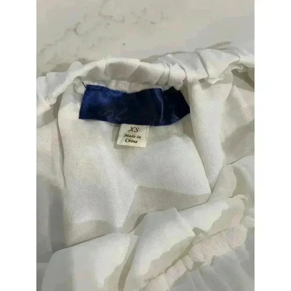 Francesca Collection Blue Rain White Lace Off Shoulder Blouse Women’s Size XS - Picture 4 of 6